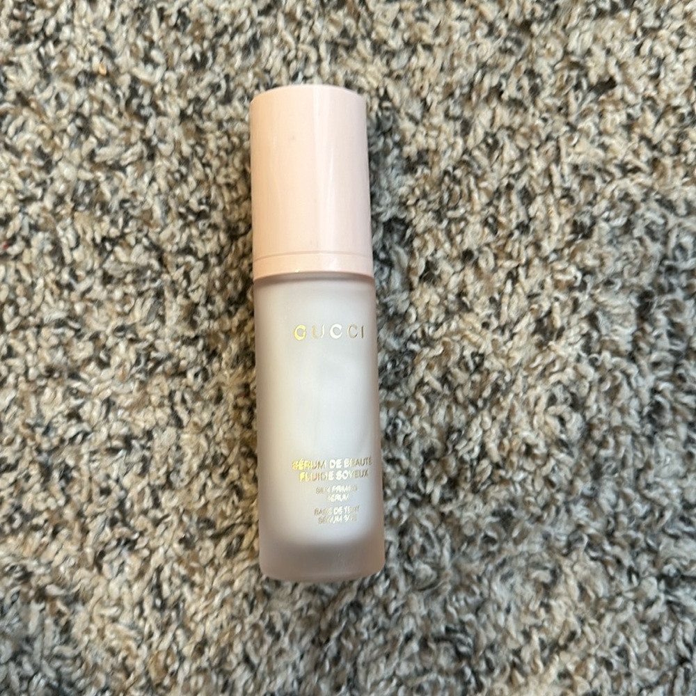 Swatched Gucci Silk Priming Serum